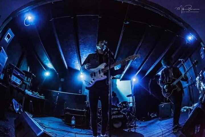 Mersey Hotel Widnes Bagian luar foto